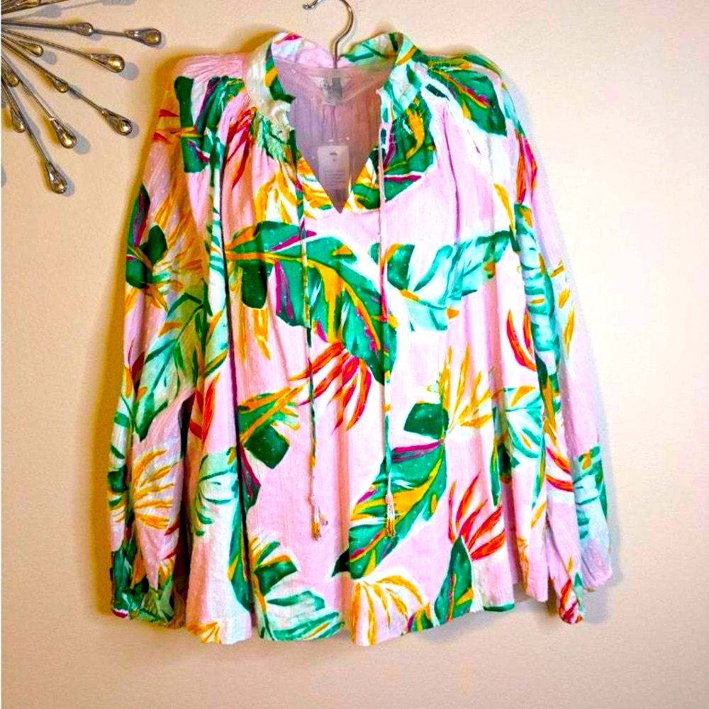 PINK PALM PREPPY FULLY LINED CROWN & IVY  LONG SLEEVE TOP SIZE M NWT